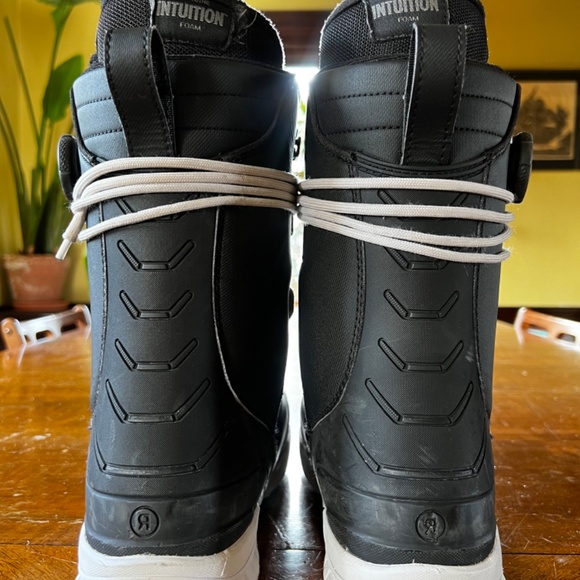 Ride Fuse Snowboard Boots Sz. 9 main image 5